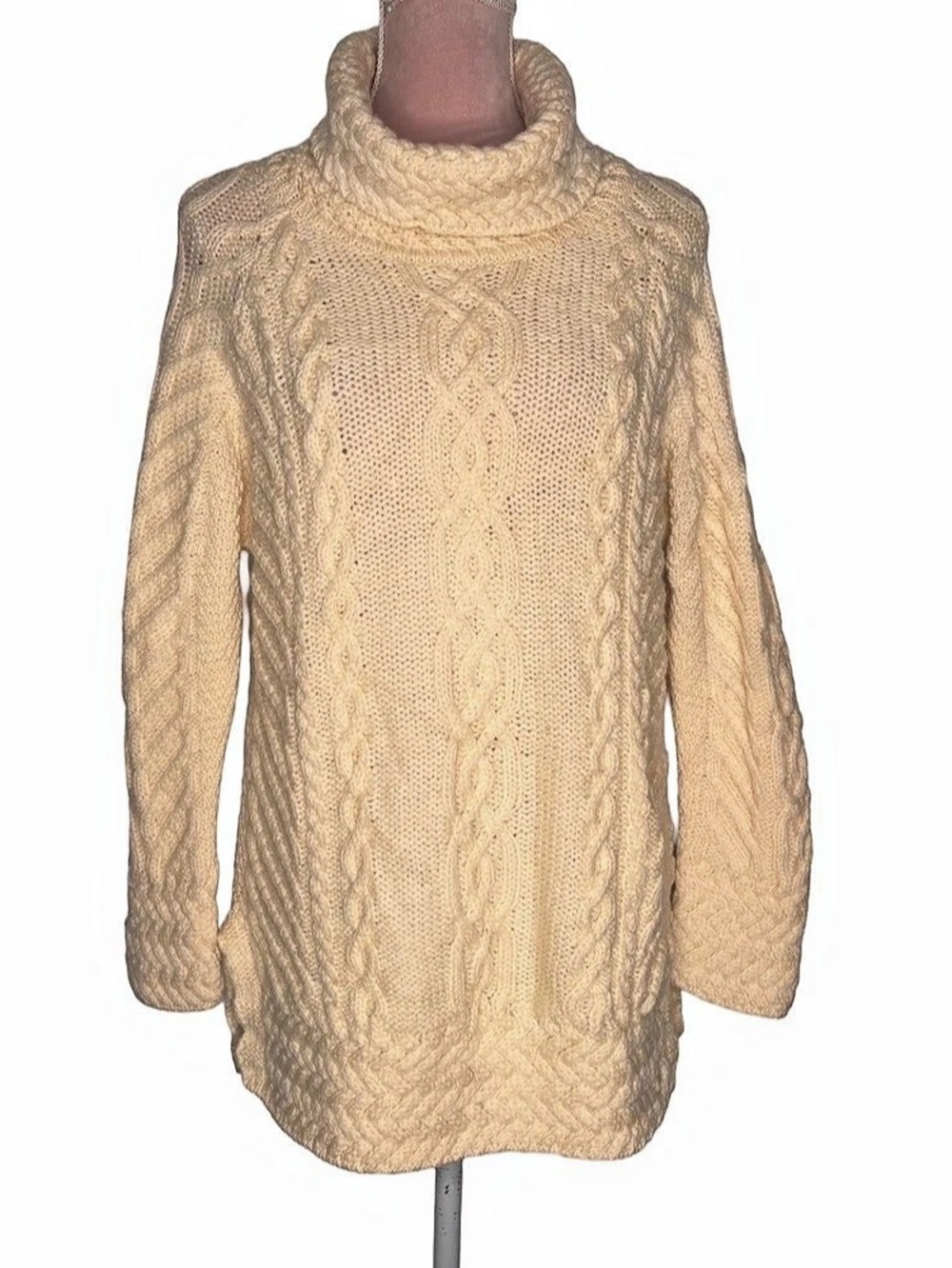 SACO IRELAND Cable Knit Turtleneck Sweater Cream Large